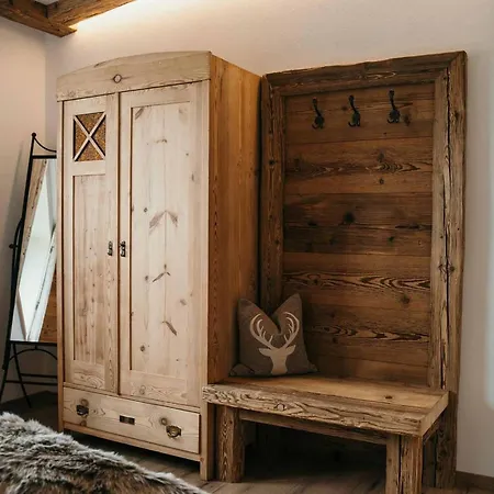 Wohlfuehlzeit Naturdesign Chalet's 木屋 *