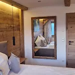 Alpehytte Wohlfuehlzeit Naturdesign Chalet's